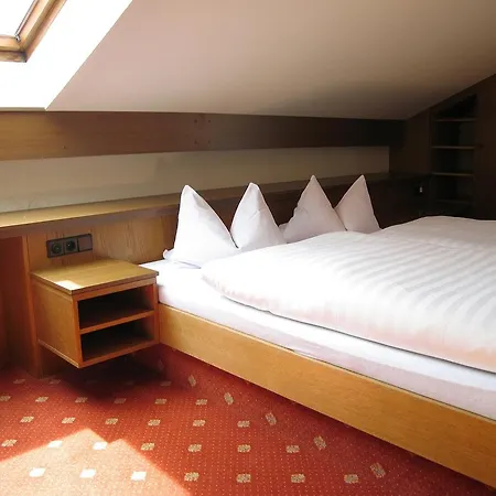 Hotel Braeukeller Lam