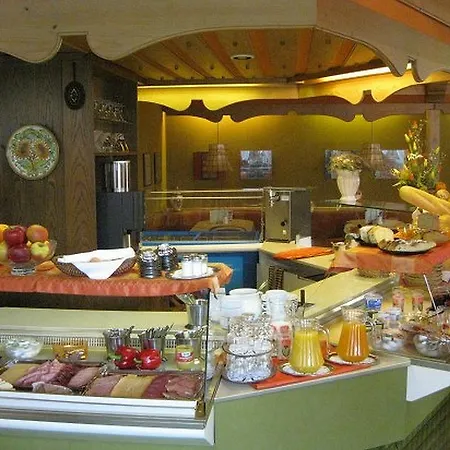 Hotel Bräukeller *